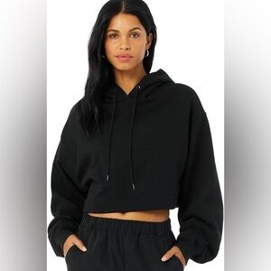 All yoga Bae hoodie size M (pristine condition)